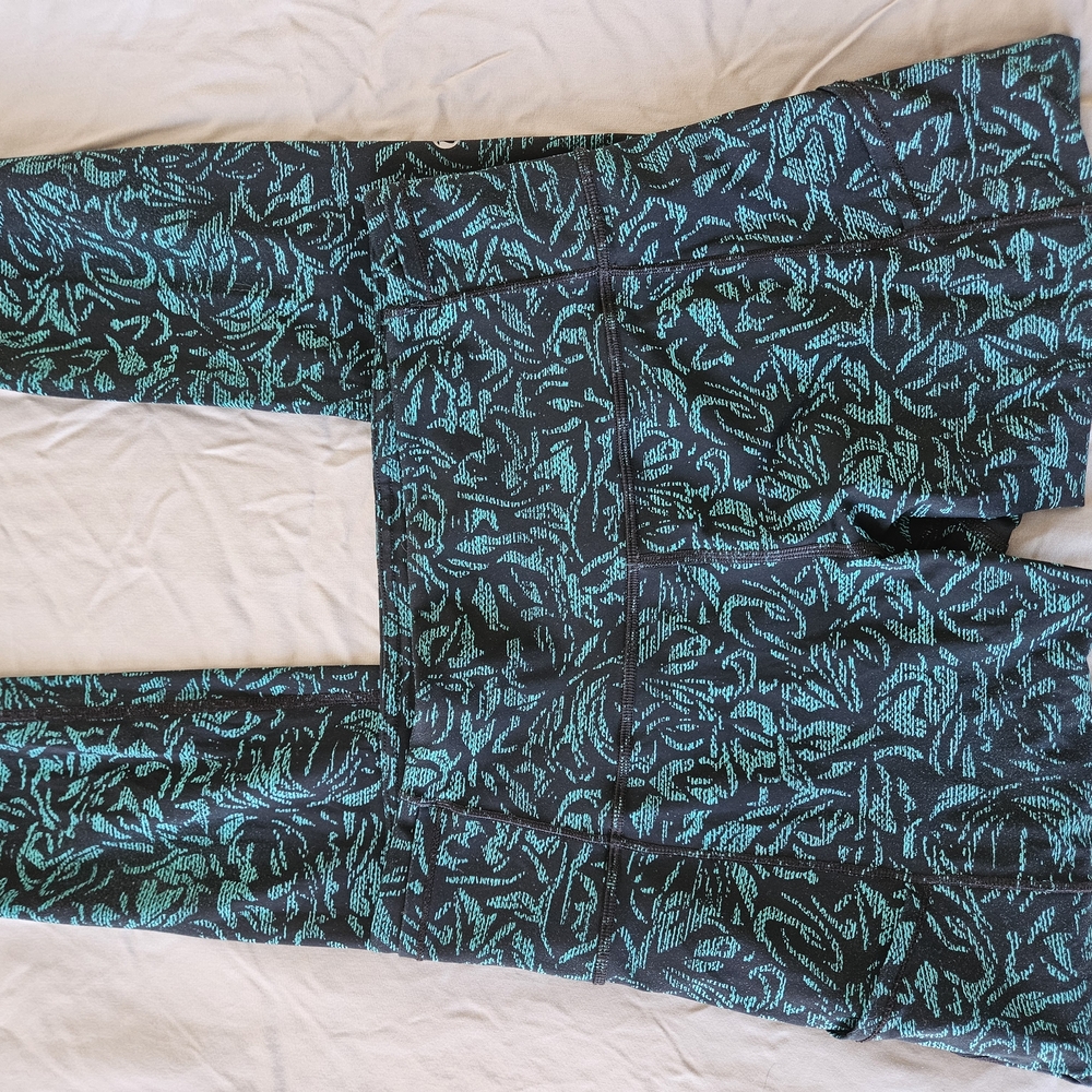 Lululemon Fast & Free Leggings Size 8